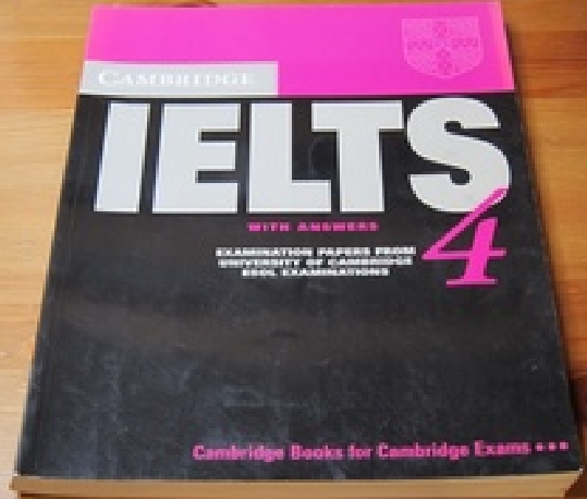 Cambridge IELTS - Authentic Examination Papers - Student's Book with Answers